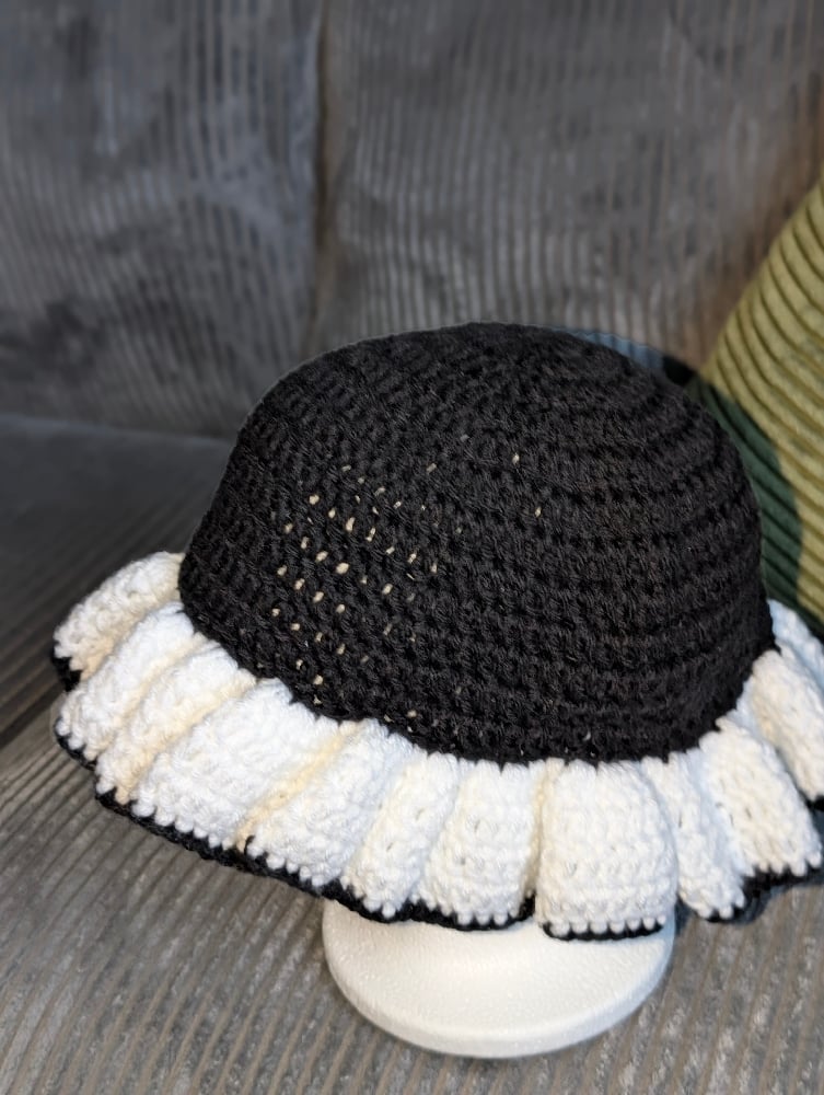 Image of Cookies Wavy Bucket Hat