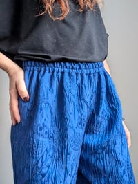 Image 2 of PANTAPALAZZO JACQUARD BLU €45,00 SCONTATO