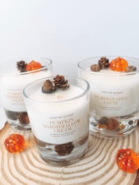 Image 2 of PUMPKIN AUTUMN COLLECTION CANDLE