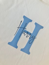 Image 2 of initial tee blue 