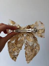 Image 4 of Gold hairbow