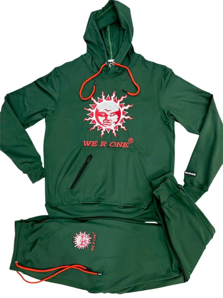 Image of THE ONE PULLOVER UNIT DARK GREEN/RED