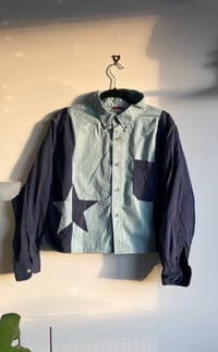 Image 1 of M/L - blue Star long sleeve buttonup 1 