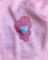 Image 2 of Cupcake Pin