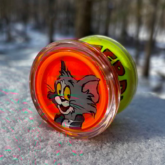 Image of Tom and Jerry Duncan Freehand One Yo-Yo
