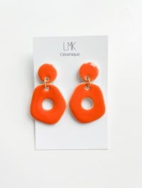 Paire de boucles d'oreilles céramique ABSTRA PERCA GM orange