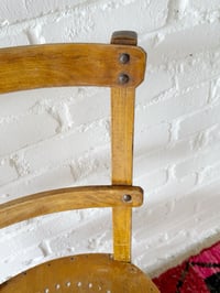 Image 2 of Chaises en bois 