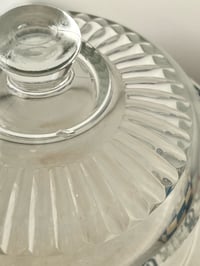 Image 9 of Ancien compotier et cloche en verre