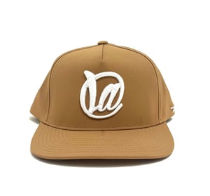 Image of @La Light brown 