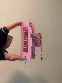 Image 1 of FIERCE CLAW CLIP (style m)