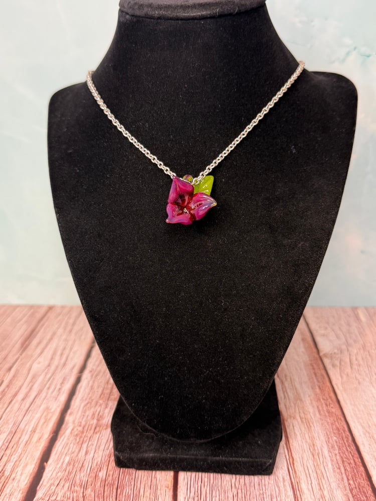 Image of Three Petaled Flower Pendants