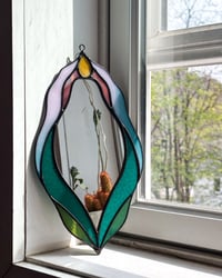Image 2 of Tulip (11 x 6 in)