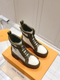 Image 7 of LV Plain Lace Boots