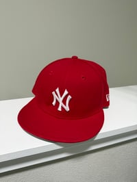 Image 1 of Photoshoot worn Yankees hat