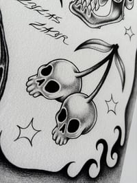 Image 3 of Mortal Flash Sheet (black and grey)