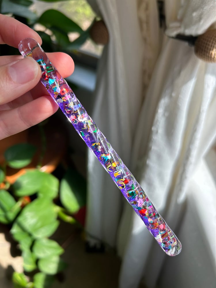Image of Purple Spiral Wand