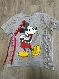 Small Mickey gray lace destroyed