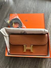 Image 1 of Hèrmes Wallet on Chain