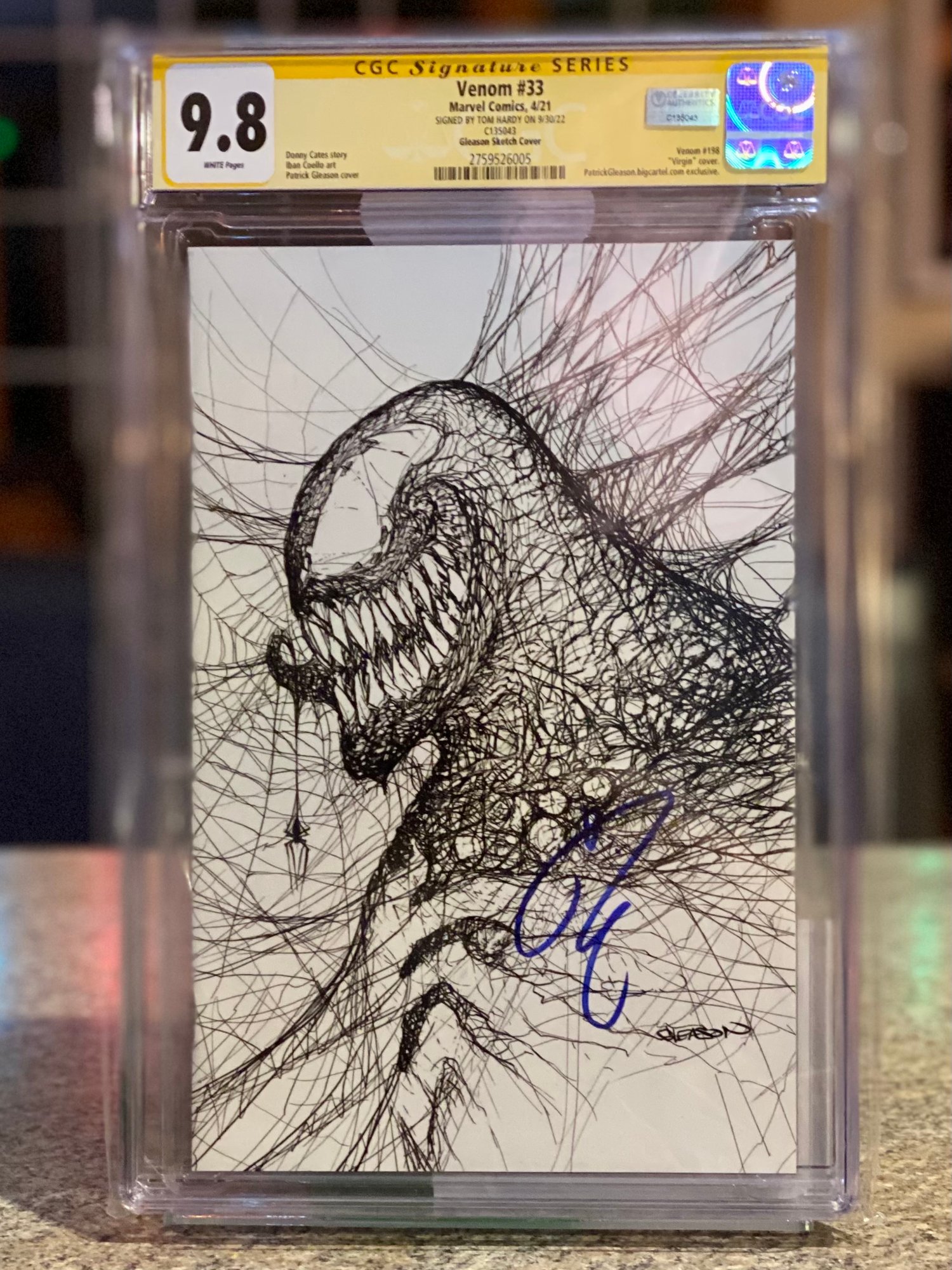 Image of Last one! TOM HARDY SIGNED -RAREST VENOM #33 CGC SS 9.8 - Celebrity Authentics