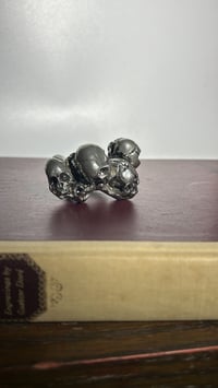 Image 2 of Dozing Green Ring