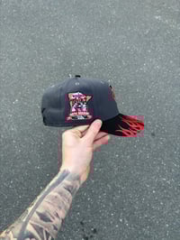 Image 2 of GREEN BRIM MULTI TONE GRAPHITE MINNESOTA TWINS CUSTOM FITTED CAP