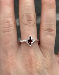 Image 3 of Ring “ spik”