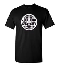 BLACK CREST TEE