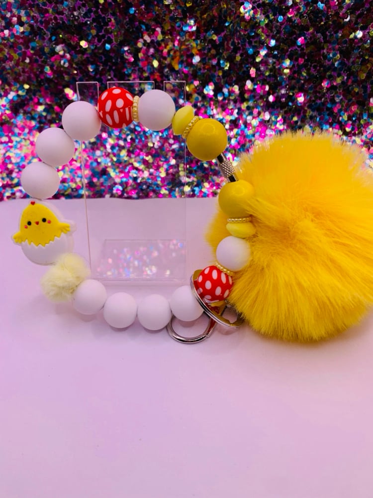 Image of Egg Wristlet 