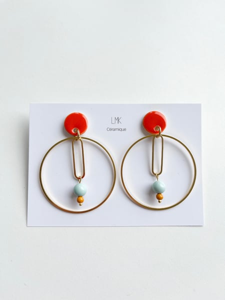 Image of Paire de boucles d’oreilles céramique et plaqué or créoles GM PERLA orange sanguine 