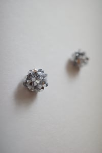 Image 2 of Baby Kusudama (Silver)