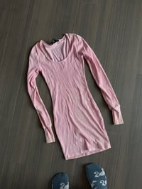 pink fitted long sleeve dress (sz med)