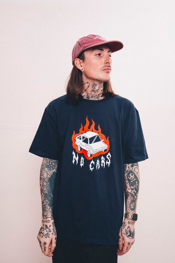 ‘no cars’ t-shirt