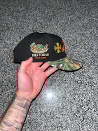 Image 2 of ORANGE BRIM REAL TREE BLACK NY METS CUSTOM FITTED CAPS 