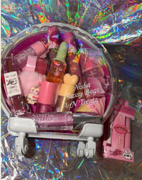 Image 3 of Pink Lover Beauty Suitcase