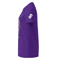 Image 4 of Women’s basic softstyle t-shirt Good Vibes Only - Heart Hands 