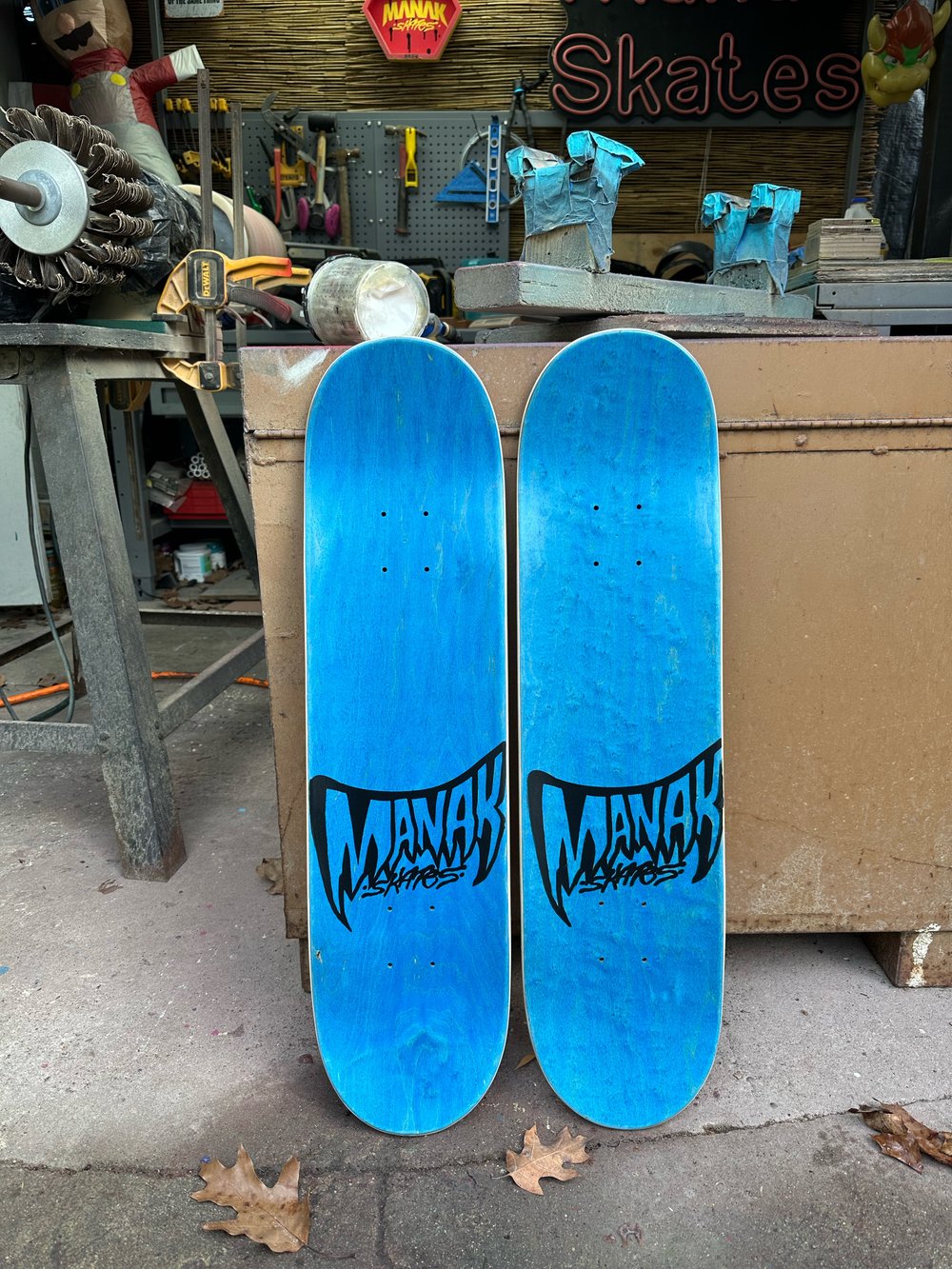 7.75" Mini/Kids Deck - CrossBoned Graphic