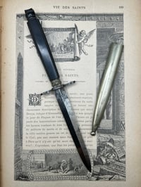 Image 5 of Dague de vertu, dague romantique dite « pique-couille ». Acier et ébonite, 1850-70