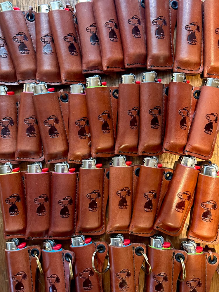Snoopy Lighter Holder | ChinaCatClothing