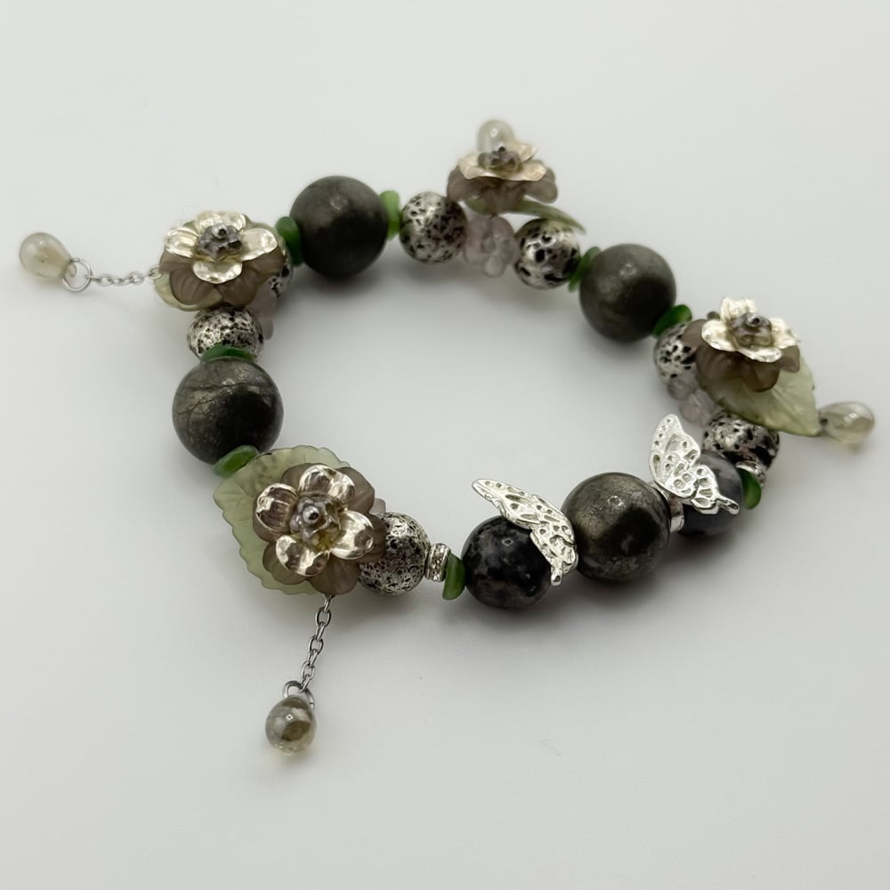 Image of Little Nest Bracelet 