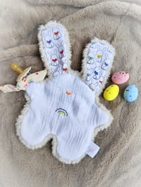 Image 1 of Doudou Inséparable brodé Arc-en-ciel 🌈