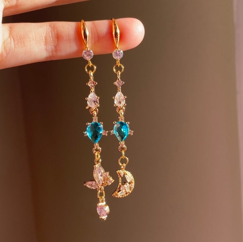 Image of 🦋Butterflies in Space🦋 Dangling Earringso