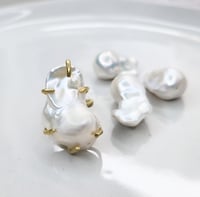 Image 3 of Baroque Pearl Ring