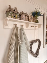 Image 2 of Spring Cottages ( 2 Options )