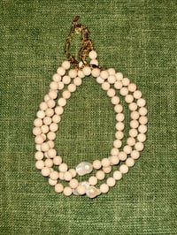 Crème Baroque Necklace 
