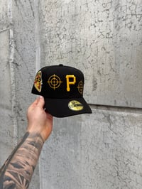 Image 1 of BLACK ASG PATCH PITTSBURGH PIRATES CUSTOM FITTED CAP