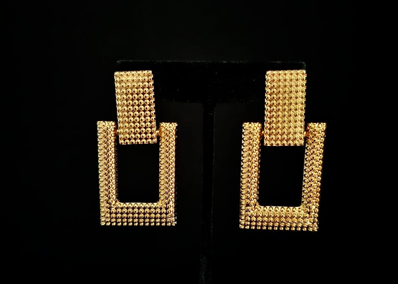 Image of Gold Pierced Design Earrings 