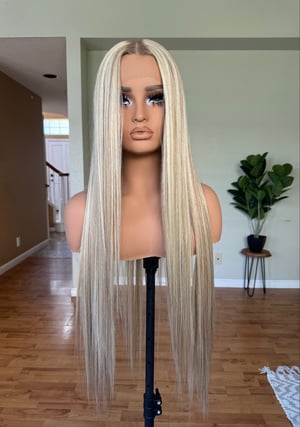 Image of Highlights blonde luxury (ready to ship)