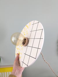 Image 6 of Luminaire à carreaux