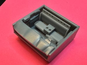 1/64 Rat rod bench w console