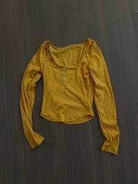 yellow long sleeve (sz med)
